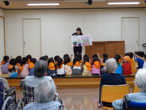 かわいい園児の慰問(^^♪（平成２６年７月７日）