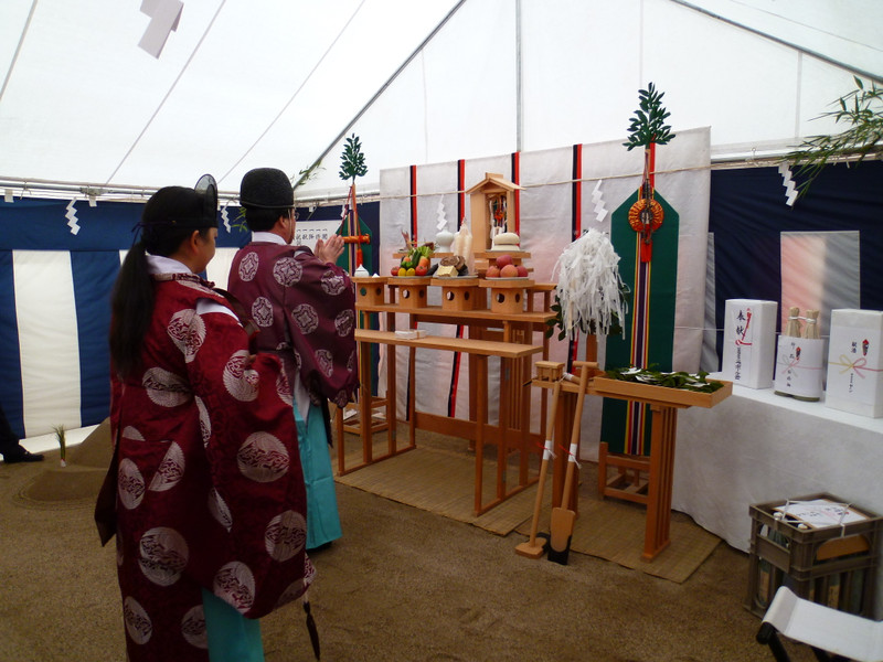 本日地鎮祭を行いました