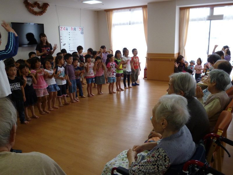 「ゆらら」に子供たちが遊びに来ました！！