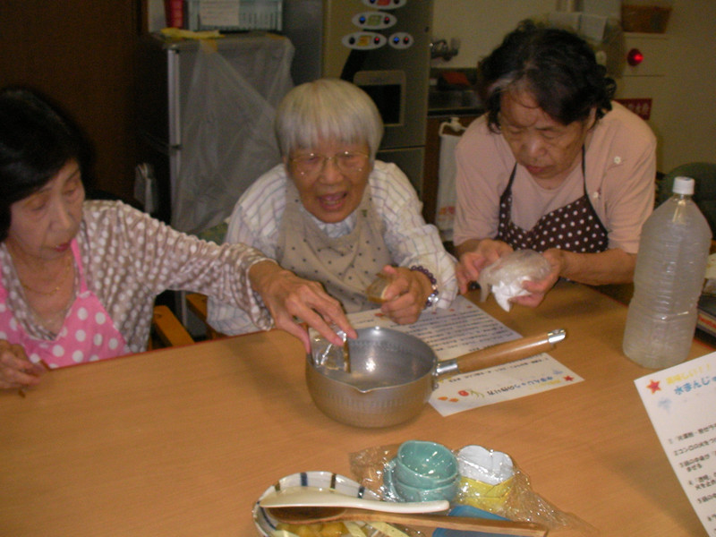 お菓子作り教室をしました♪o（^3^)o♪