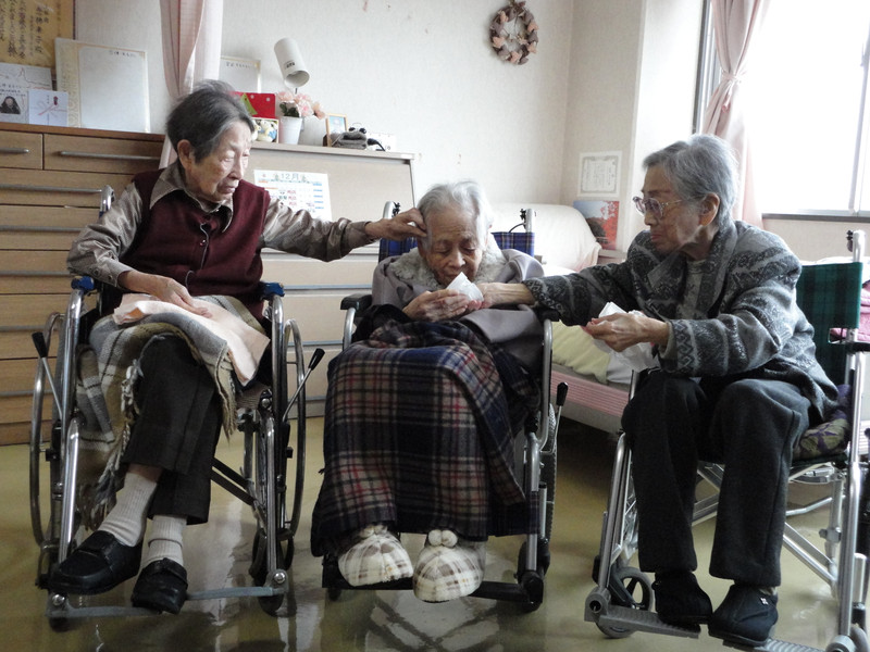 祝１００歳（平成２４年１２月２５日）