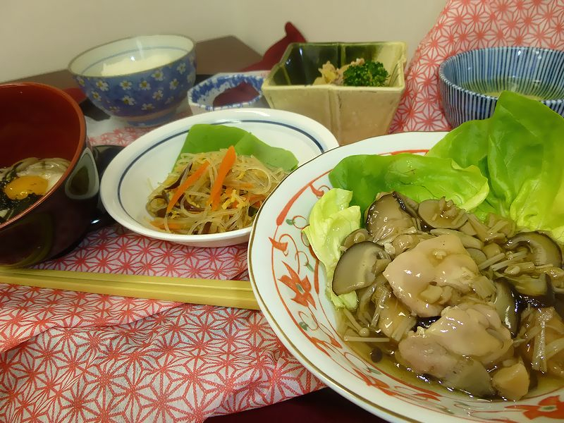 鶏肉と、きのこのあんかけ！！