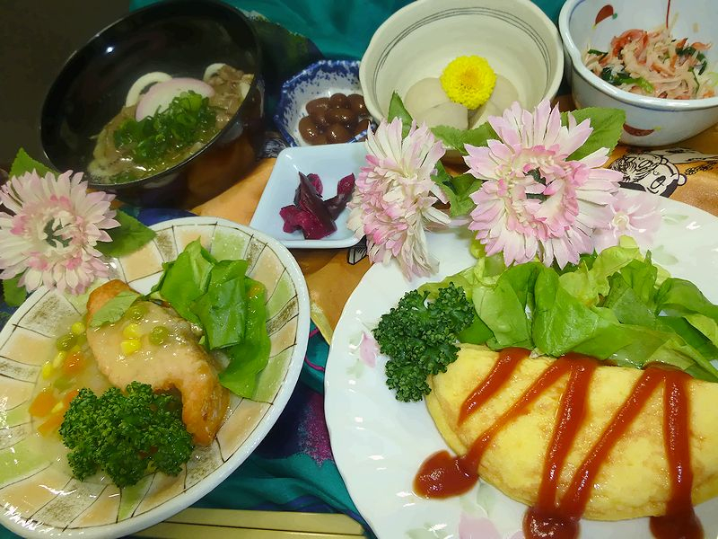 魚の野菜ソースかけ！肉うどん ！オムレツの選択食