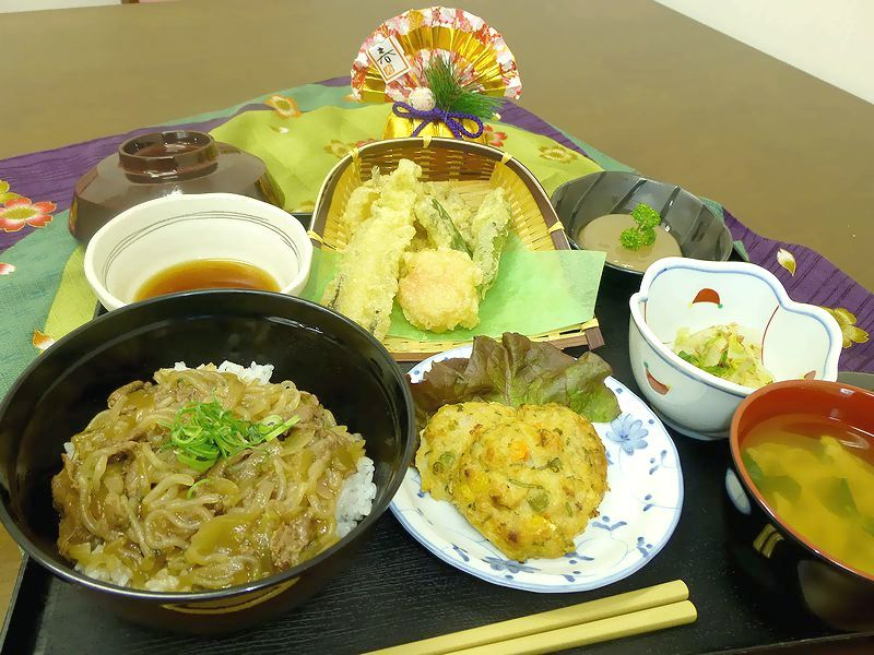 てんぷら！！牛丼！！の選択食