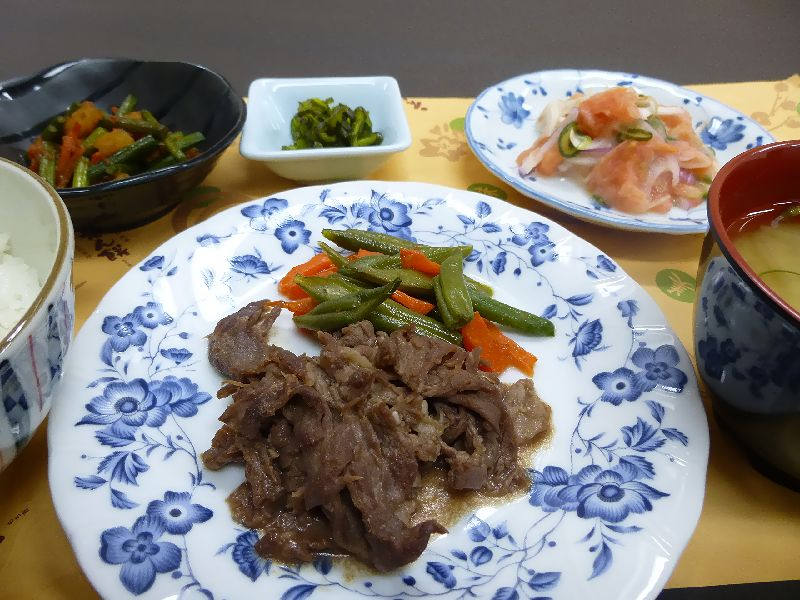 牛肉の味噌焼き・・・(^_−)−☆