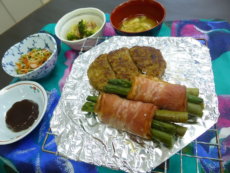 網焼き週間Ⅱ　網焼き週間　ハンバーグ！！…(^_−)−☆