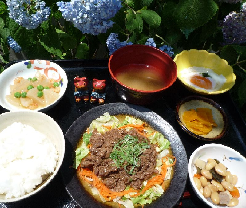 くみのき苑　本部発の牛肉のつけ焼き！！…(^_−)−☆