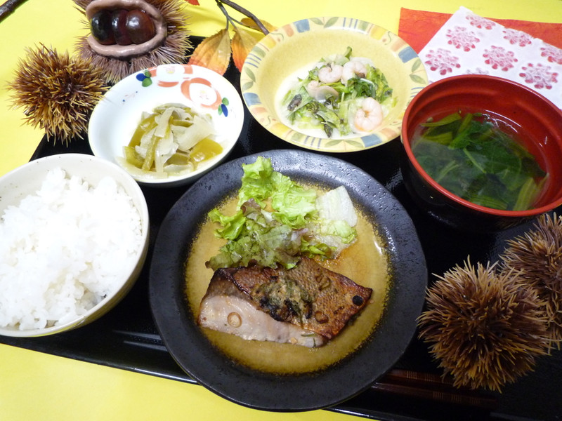 くみのき苑本部　ぶりのねぎ味噌焼き