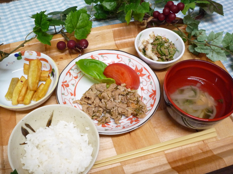 くみのき本部　豚肉のごまだれ焼き