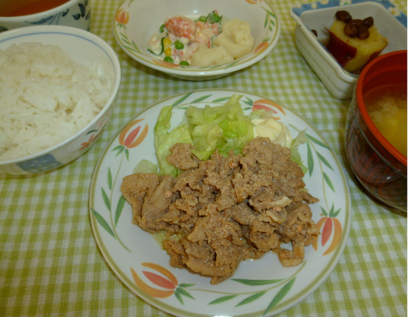 ♪　くみのき苑ゆらら　豚肉のたらこ炒め　♪