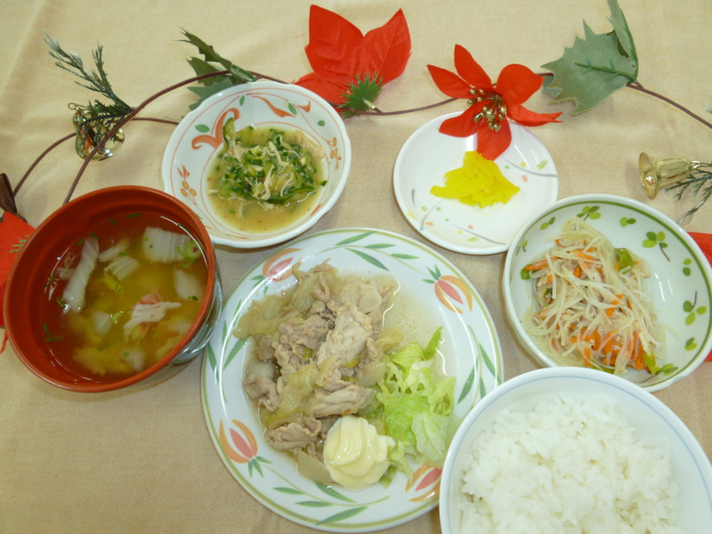 ＊くみのき苑　ゆらら　豚肉のポン酢炒め物＊