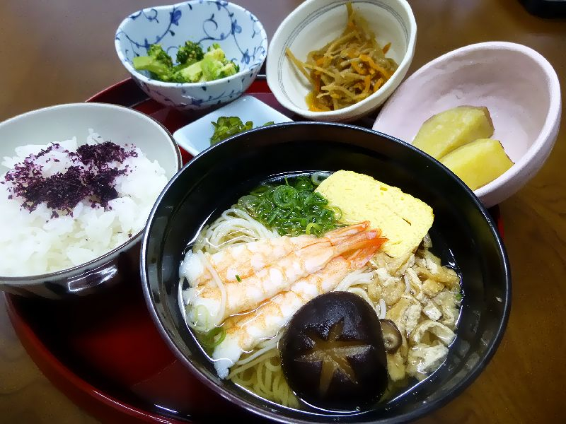 くみのき苑堺北　★ゆかりごはん＆煮麺　★