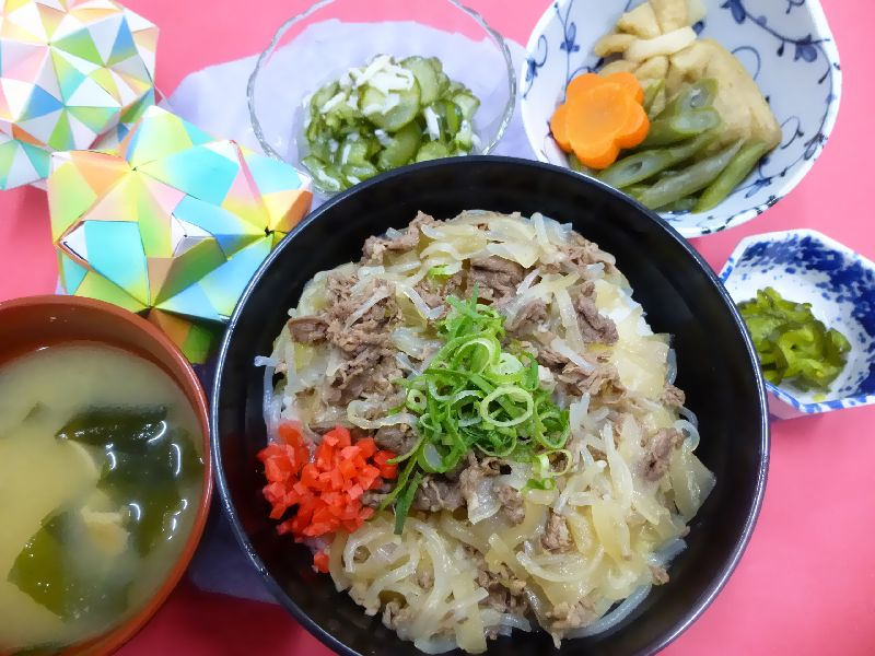 牛丼　！！