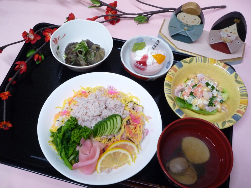 くみのき苑本部　花寿司