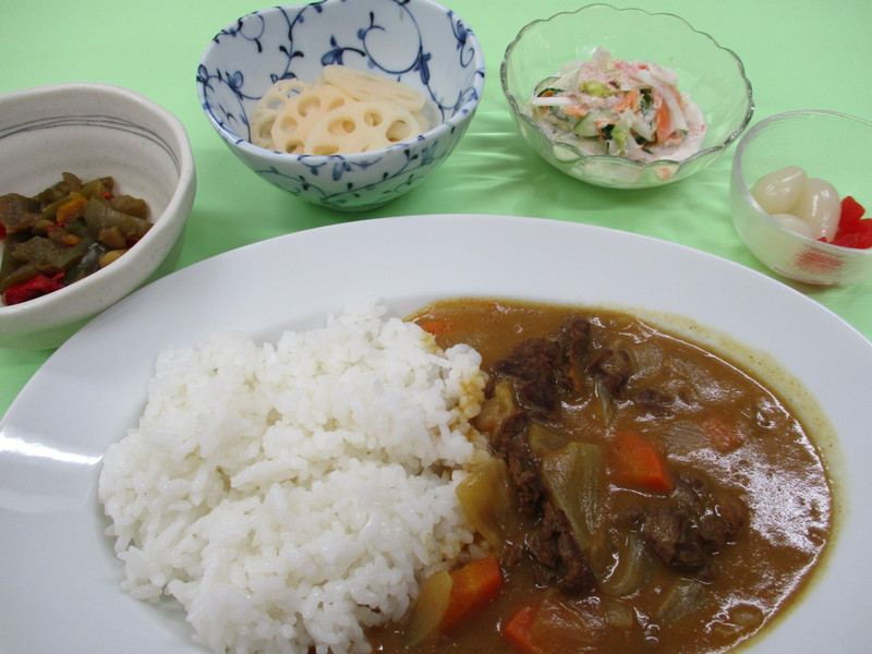 くみのき苑堺北　カレーライス