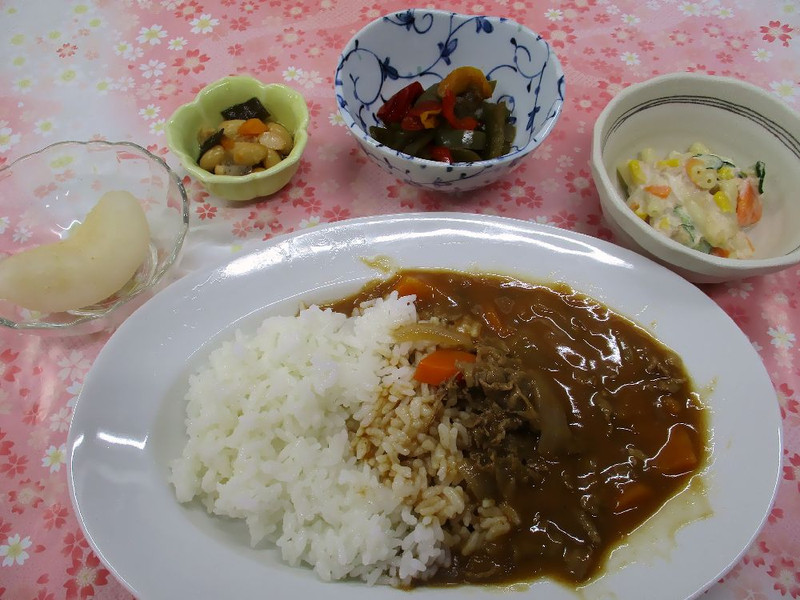 くみのき苑堺北　ハヤシライス