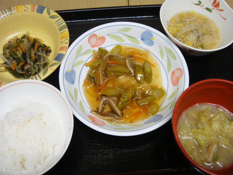 くみのき苑本部　さわらの野菜あんかけ