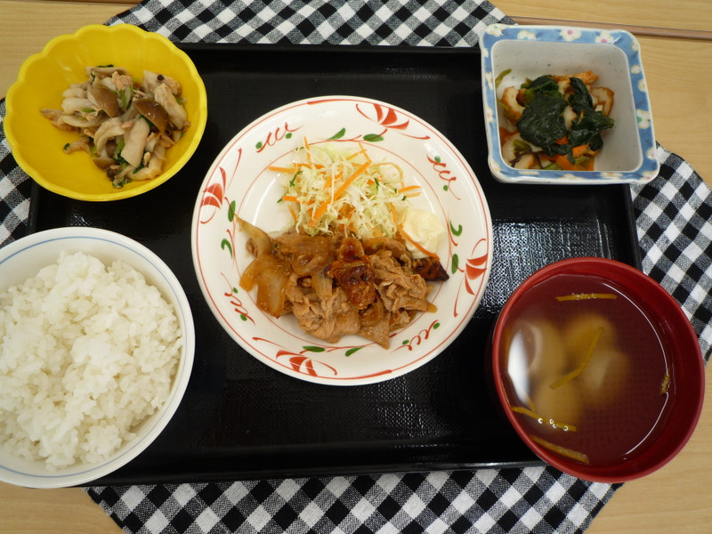 くみのき苑ゆらら　豚肉の生姜焼