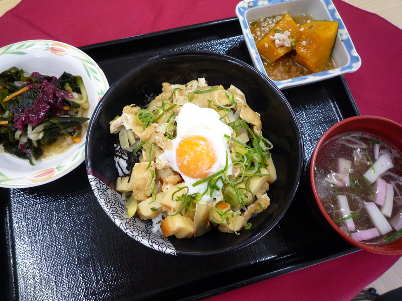 くみのき苑ゆらら　きつね丼