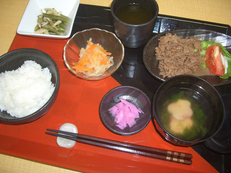 ☆くみのき苑 もず陵南　牛肉の味噌焼☆