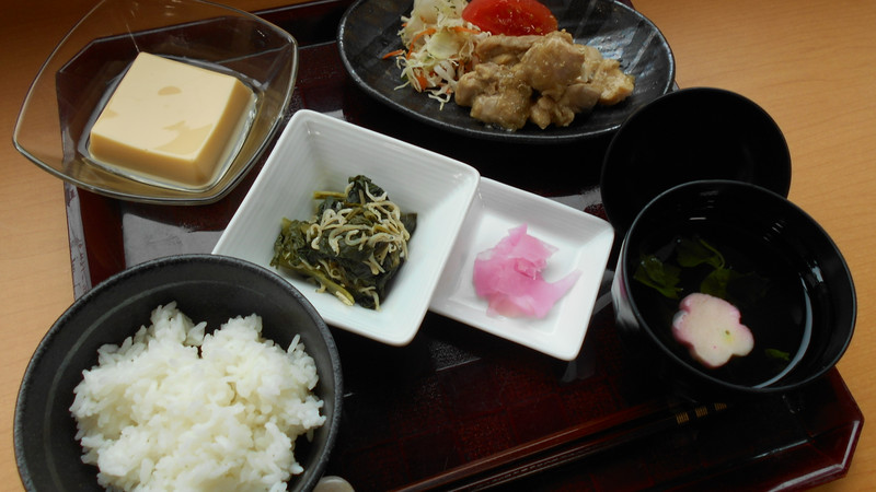 ☆くみのき苑 もず陵南　鶏肉の山椒焼☆