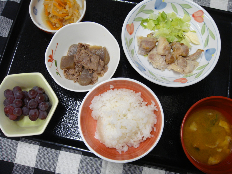 くみのき苑本部　ガーリックチキン