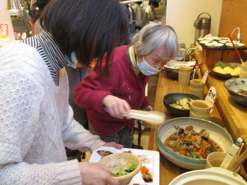 バイキング外食＆荒山公園へ♪o(*^0^*)o♪