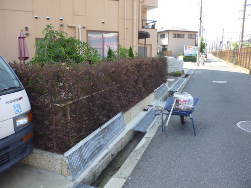 地域行事参加・・・町内一斉清掃！