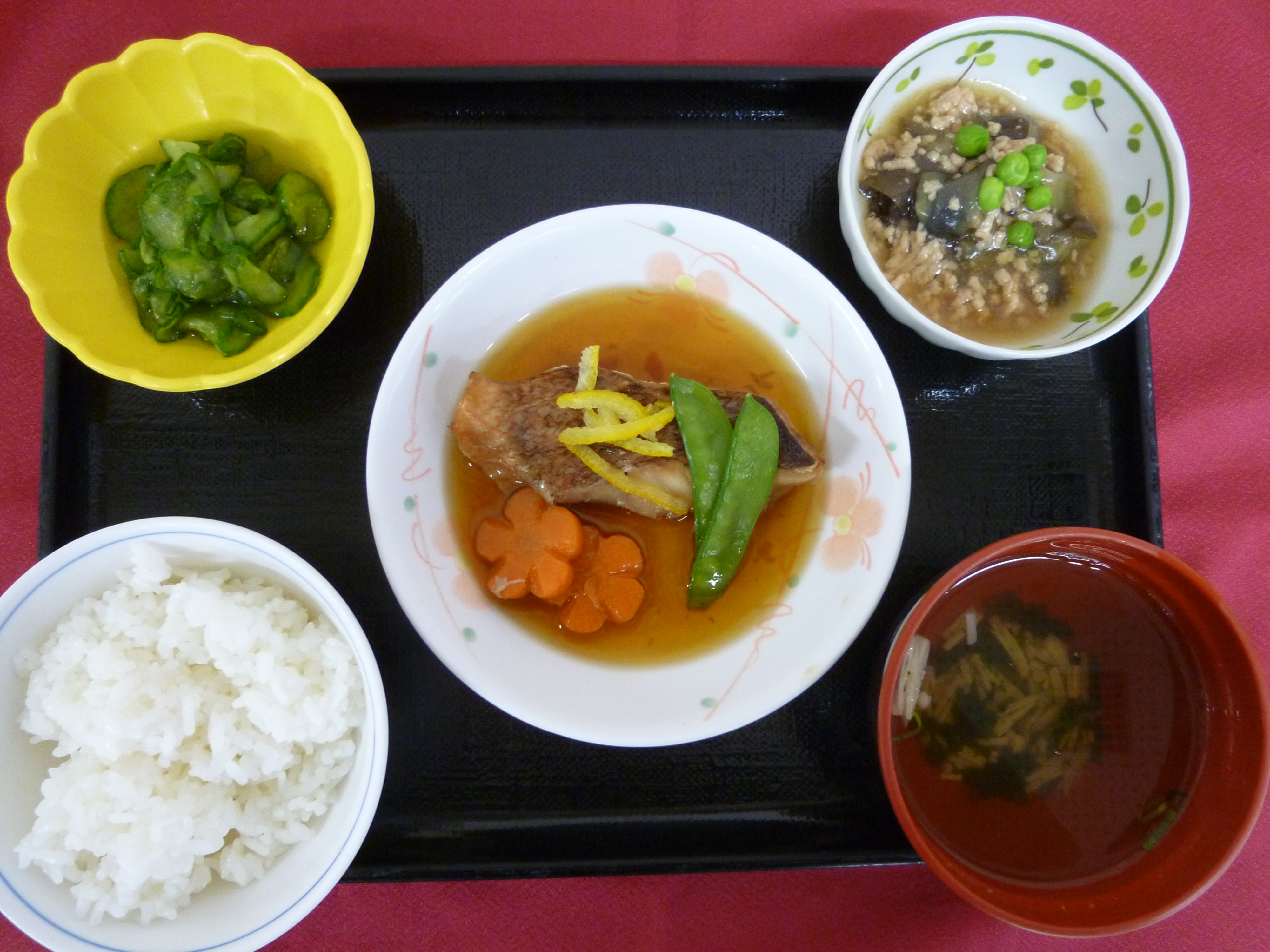 くみのき苑ゆらら　メバルの生姜煮