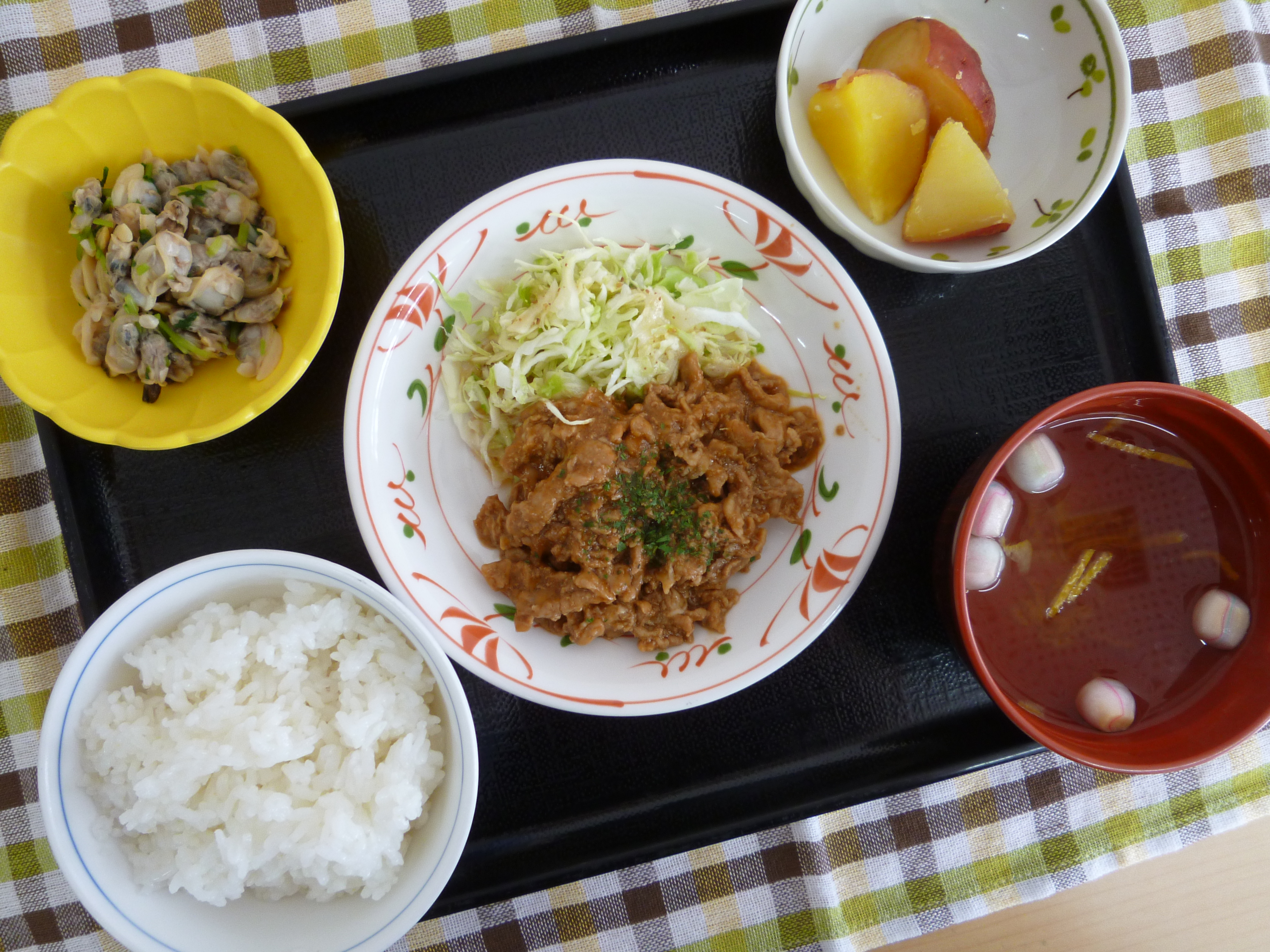 くみのき苑ゆらら　豚肉のトンテキ風