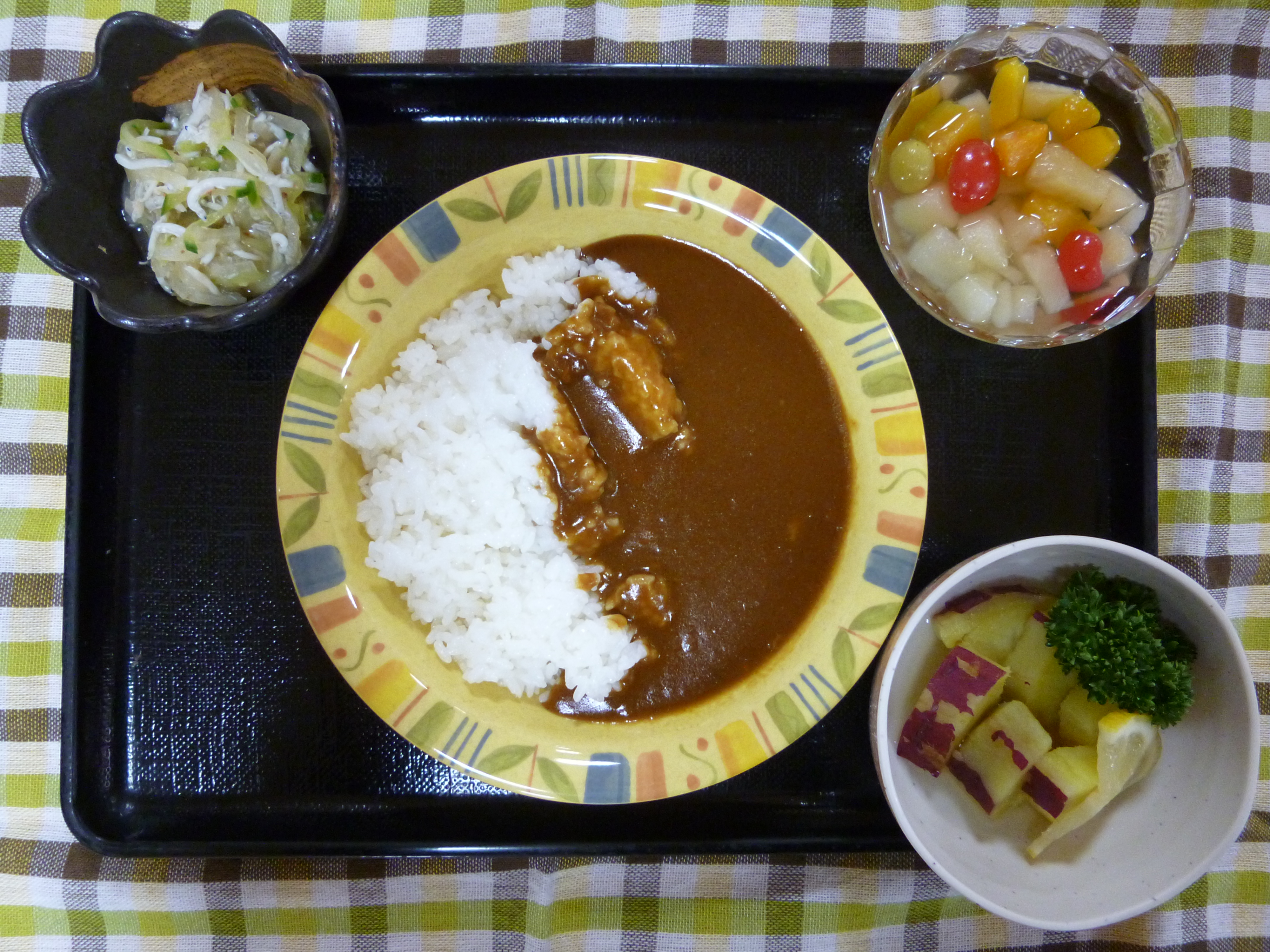 くみのき苑ゆらら　カレーライス