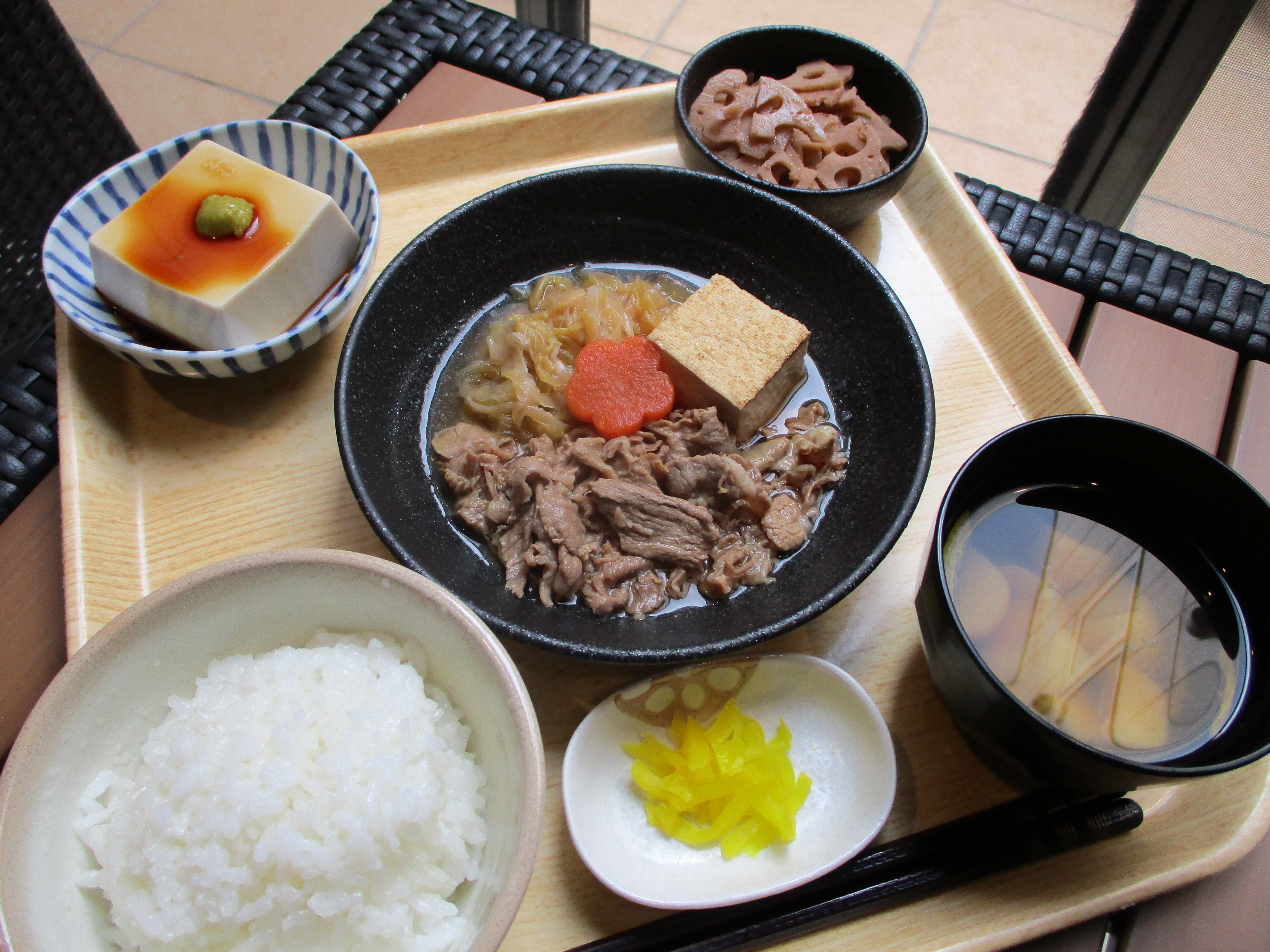 くみのき苑しらさぎ　すき焼風煮物