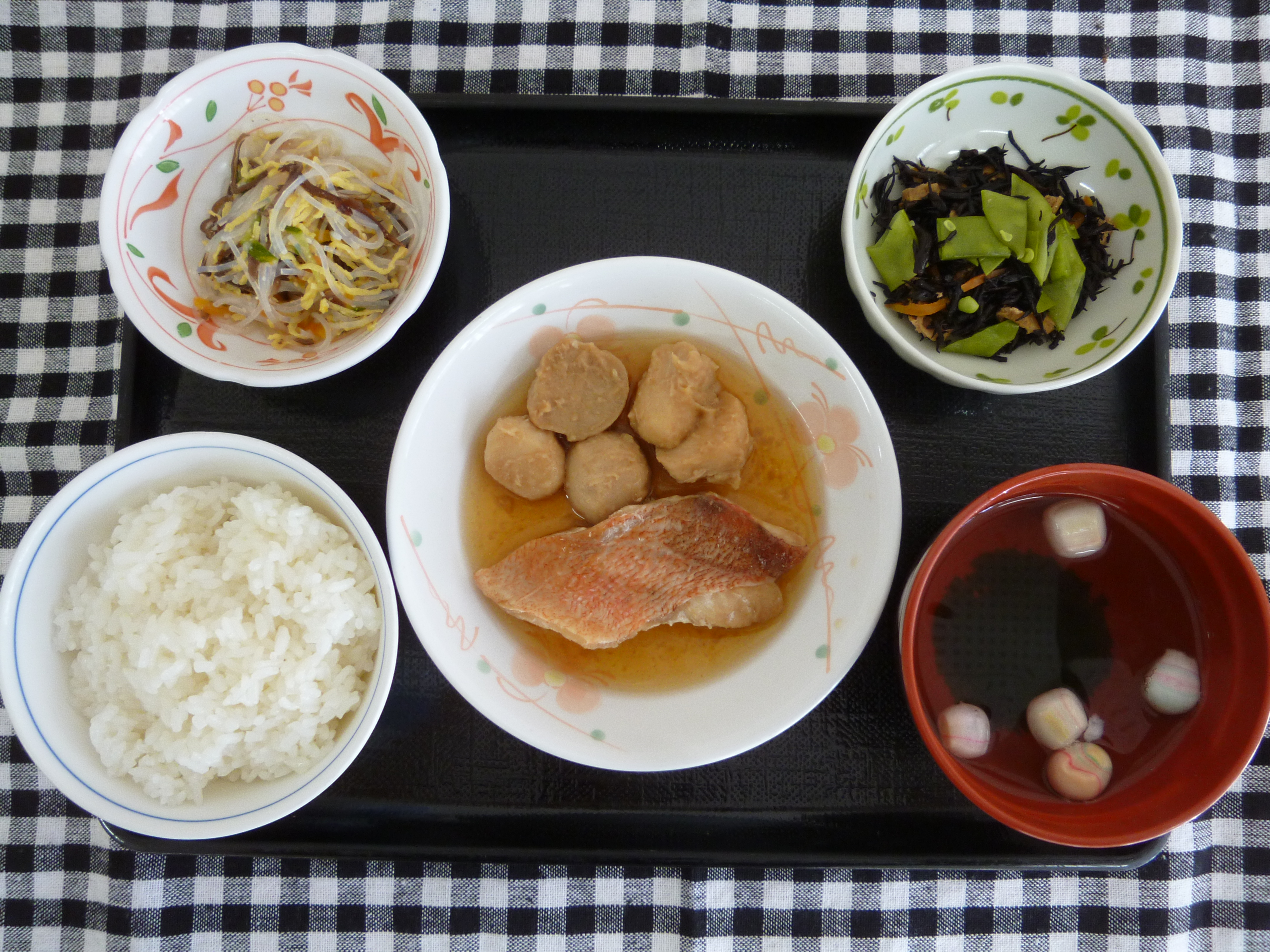 くみのき苑ゆらら　赤魚の煮付