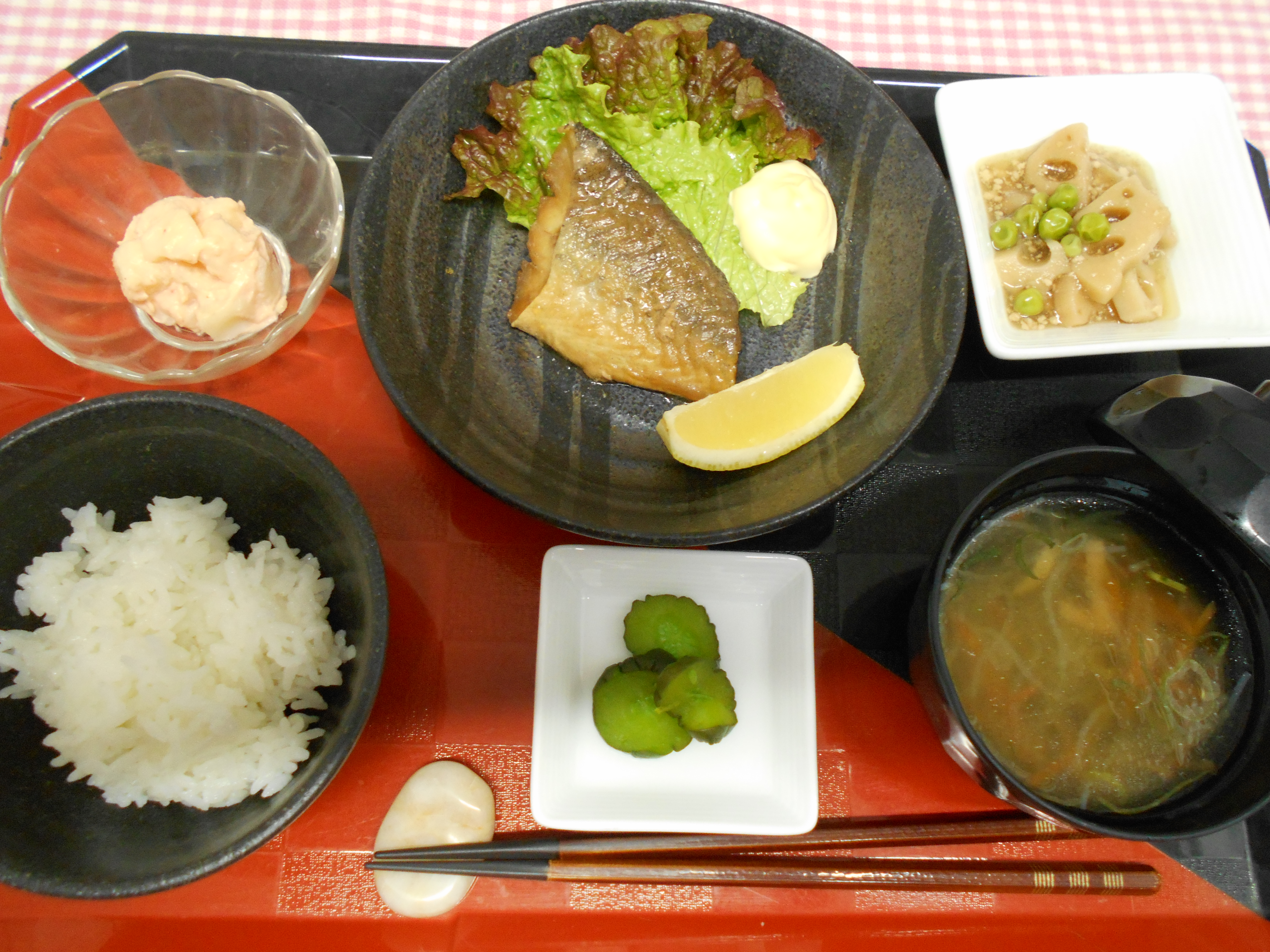 🌸くみのき苑 もず陵南　たらのバター醤油焼🌸