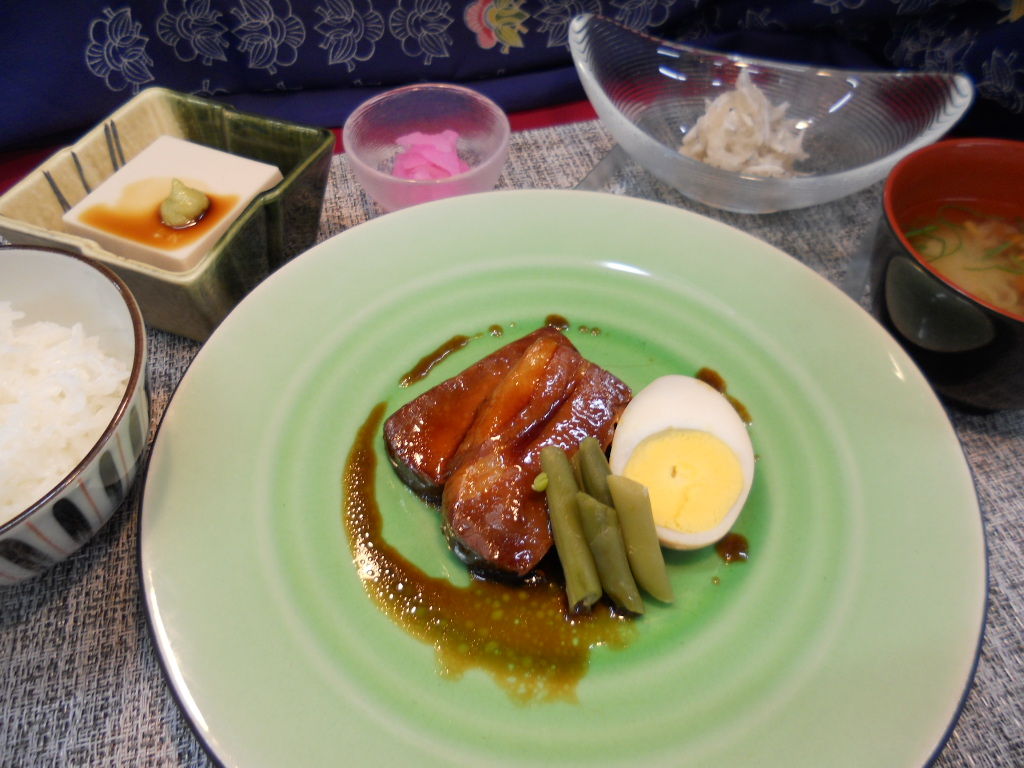 くみのき苑堺北　豚角煮