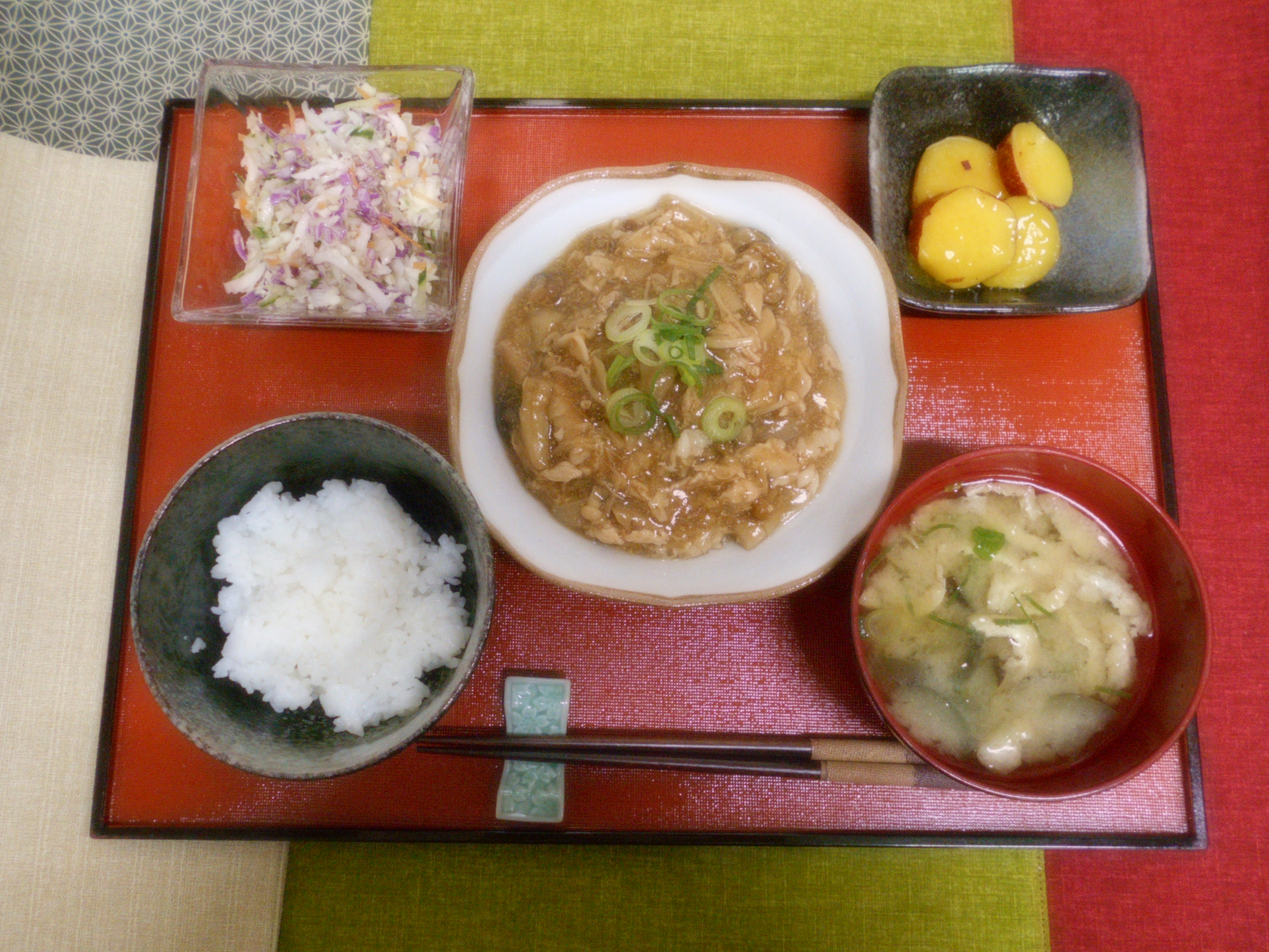 くみのき苑本部　豆腐の豚肉きのこあんかけ