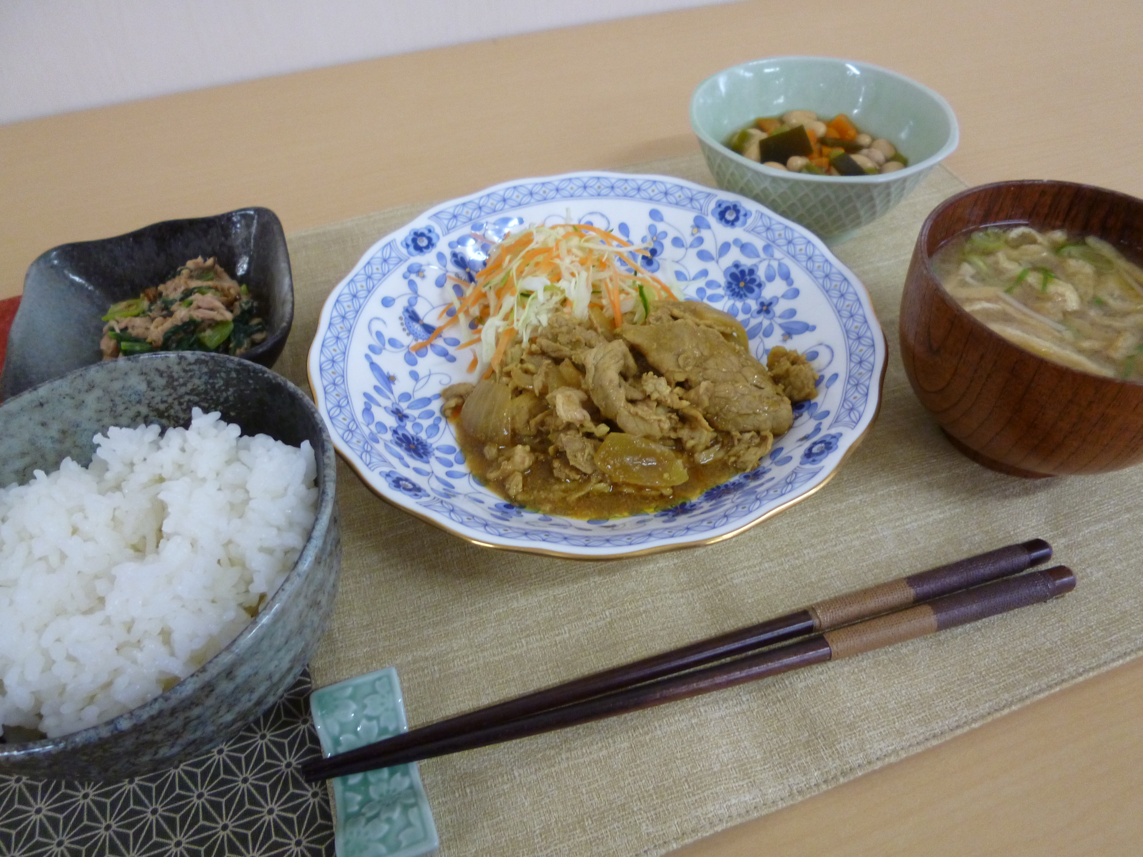 くみのき苑ゆらら　豚肉のカレー照焼