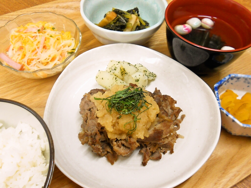 くみのき苑堺北　牛肉の卸ポン酢