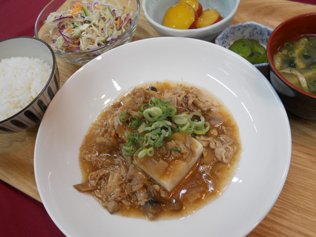 くみのき苑堺北　豆腐の豚肉キノコあんかけ