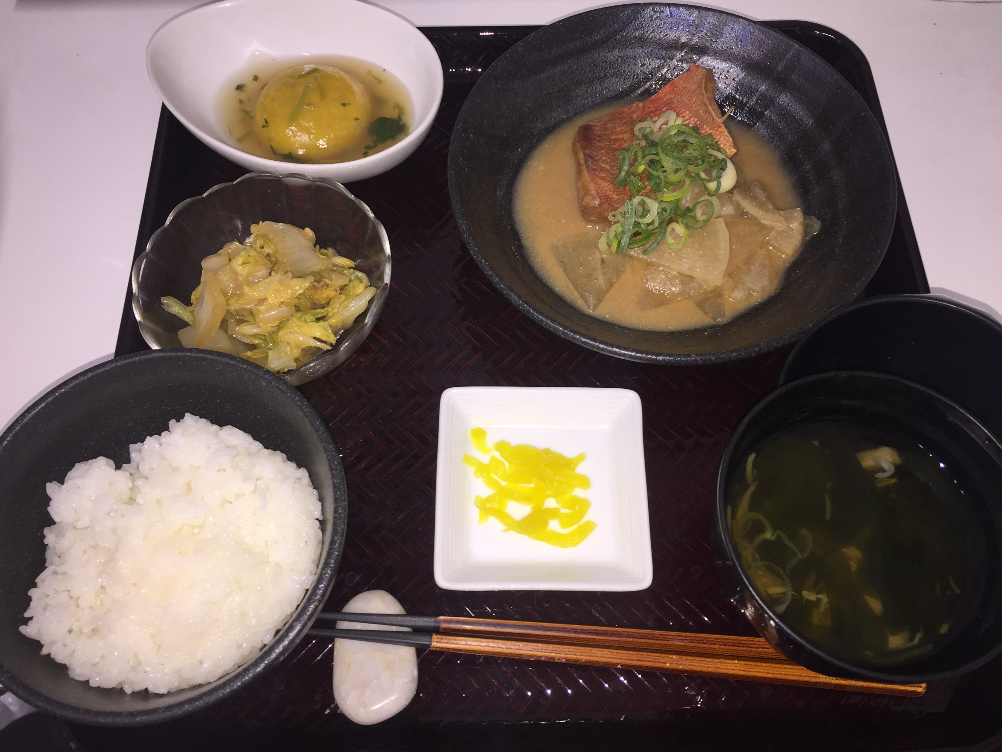 くみのき苑もず陵南　赤魚の味噌煮