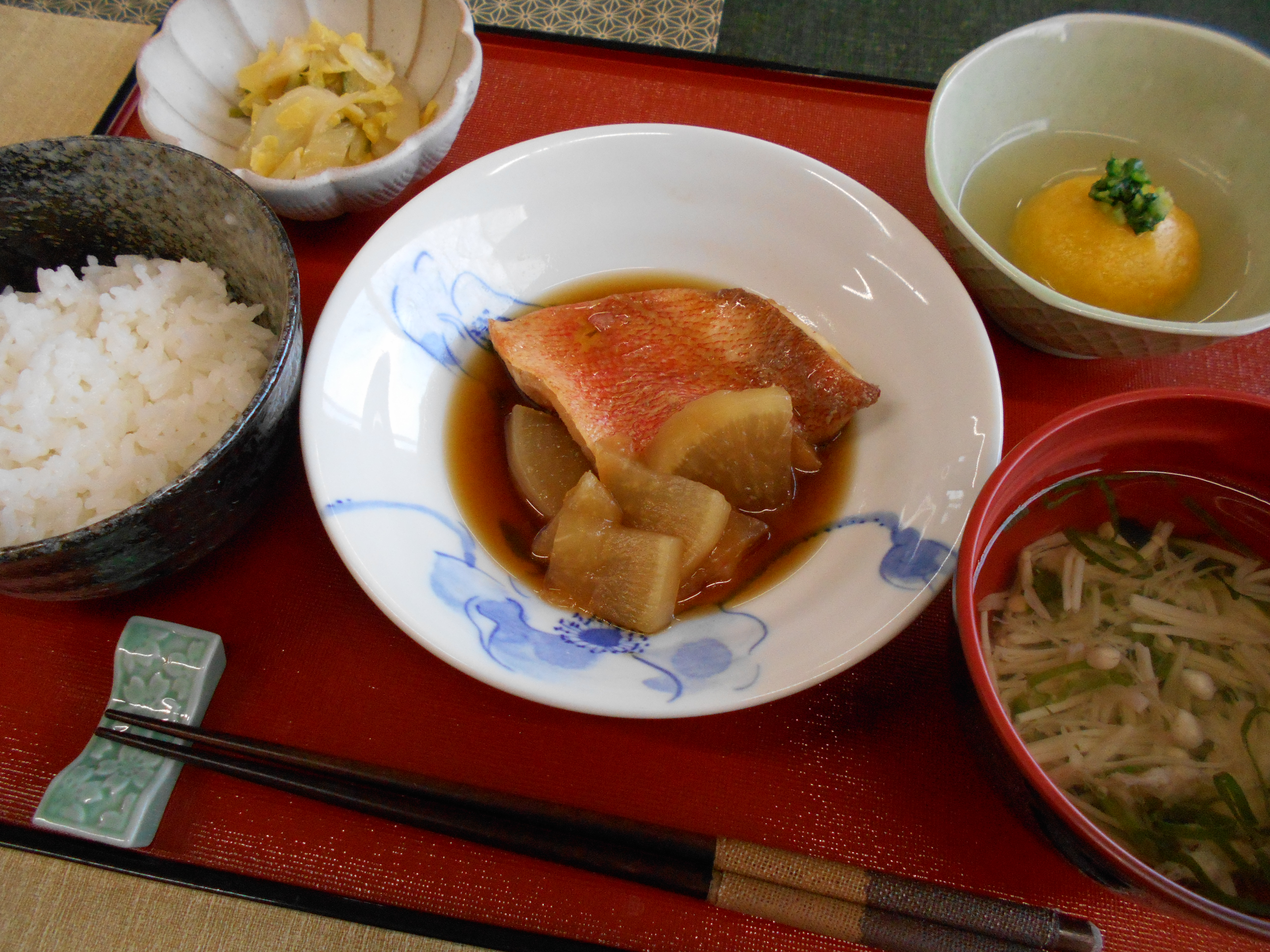 くみのき苑本部　赤魚の煮付