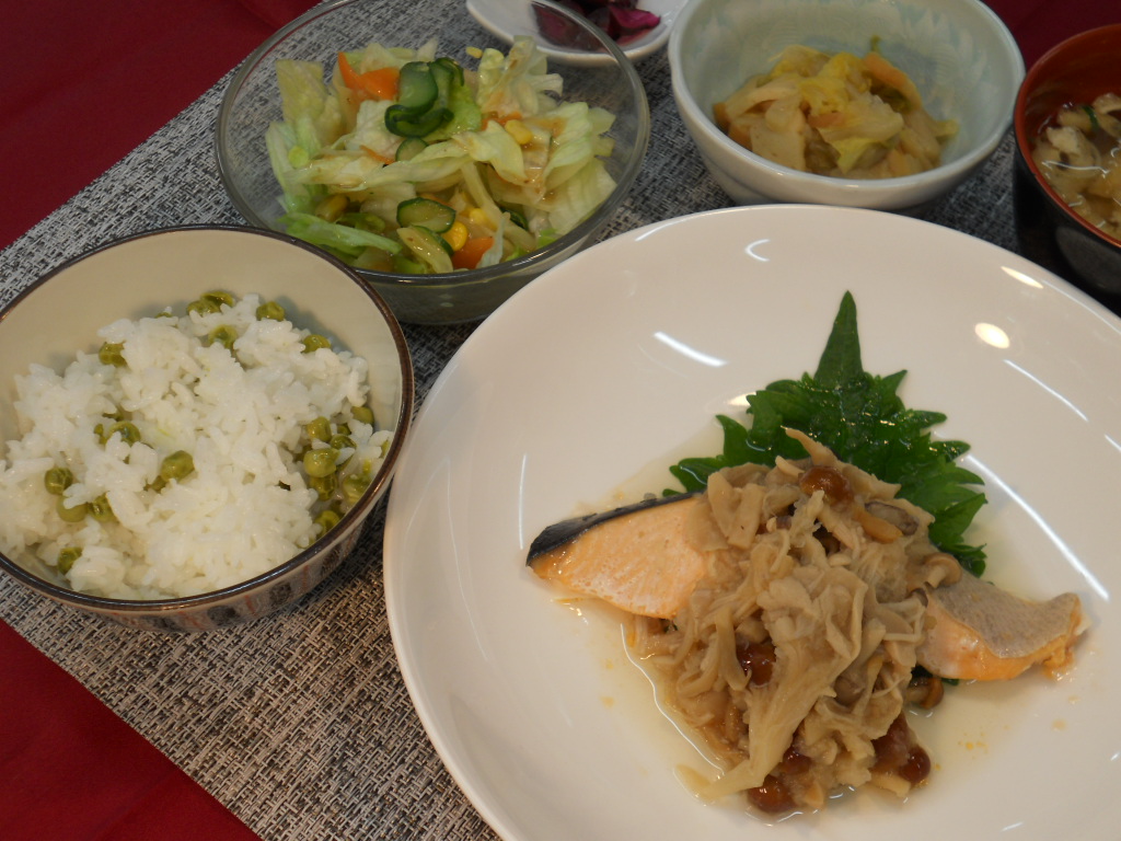 くみのき苑堺北　焼鮭の香味卸かけ