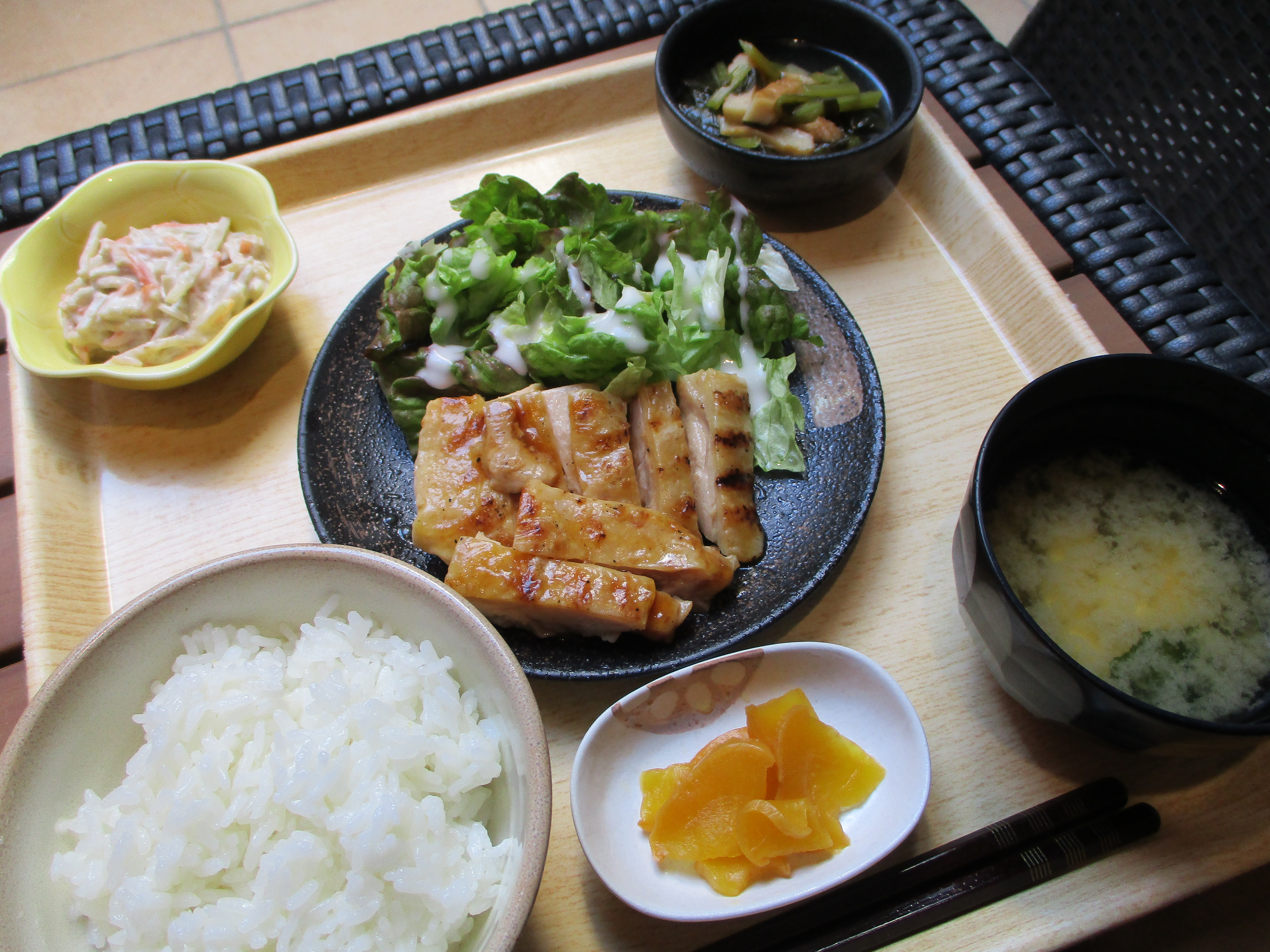 くみのき苑しらさぎ　鶏肉の照焼