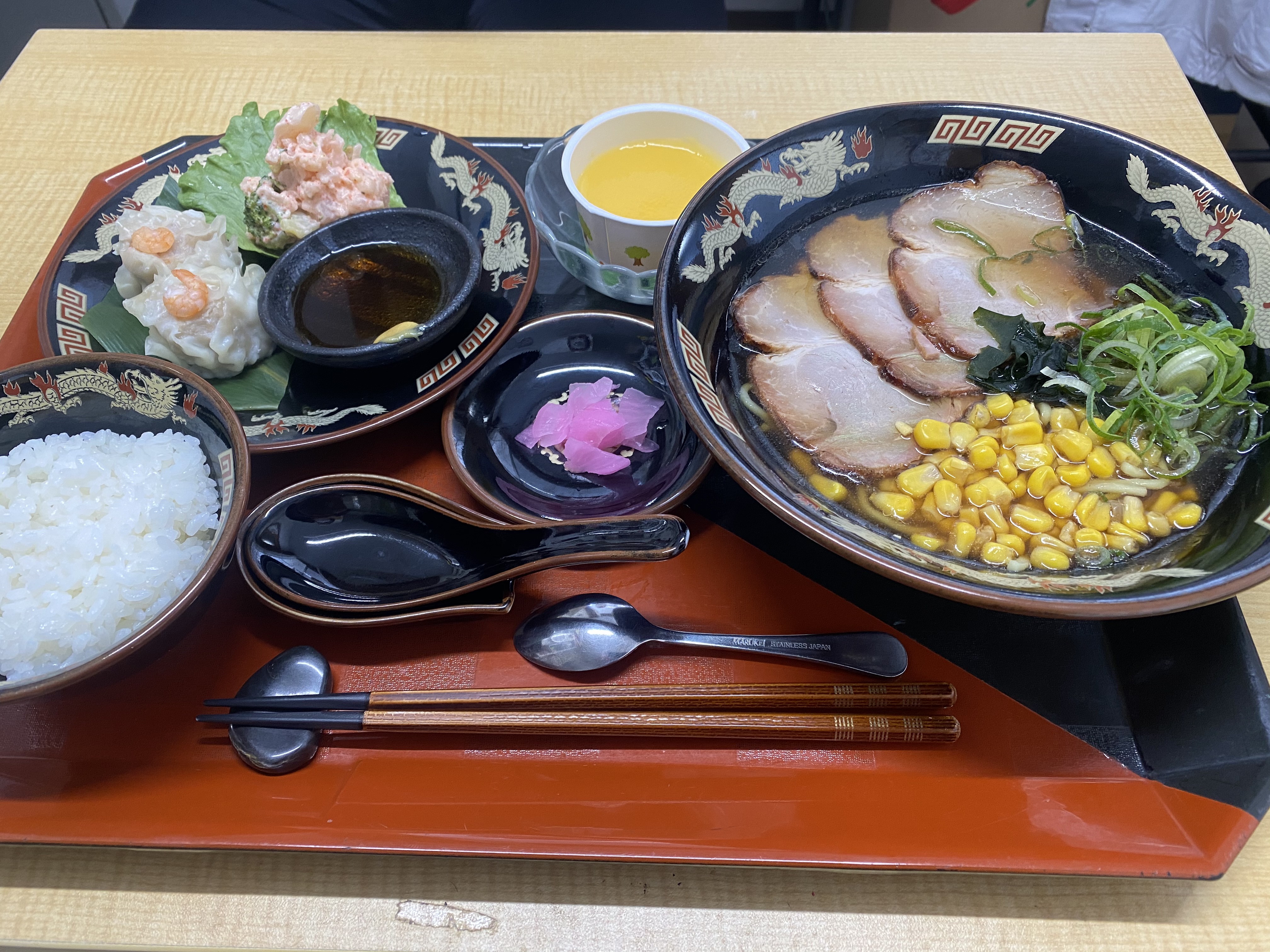 くみのき苑もず陵南　醬油ラーメン