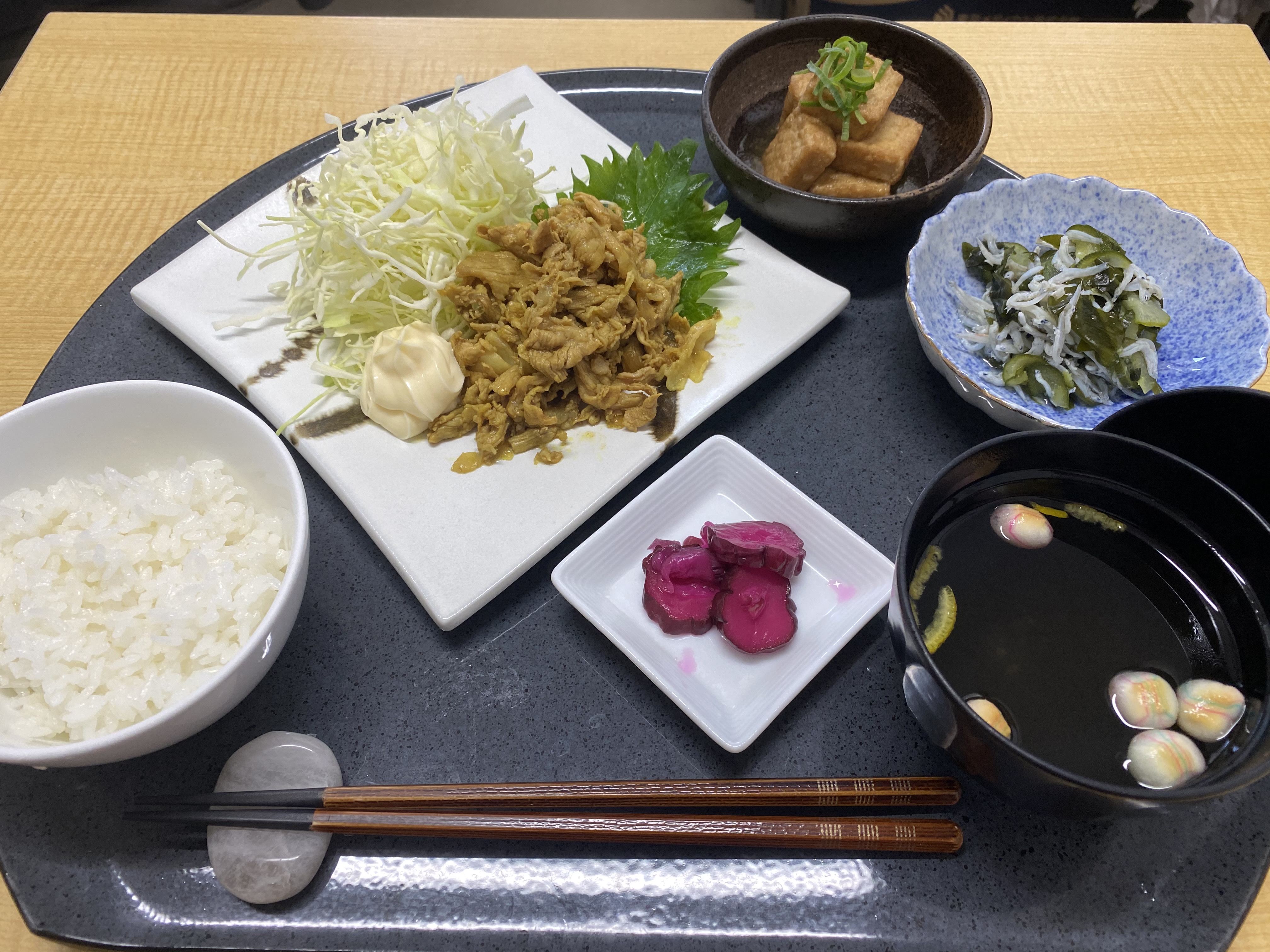 くみのき苑もず陵南　豚肉のカレー照焼