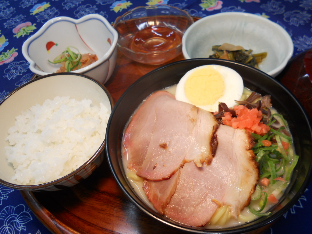 くみのき苑堺北　博多ラーメン