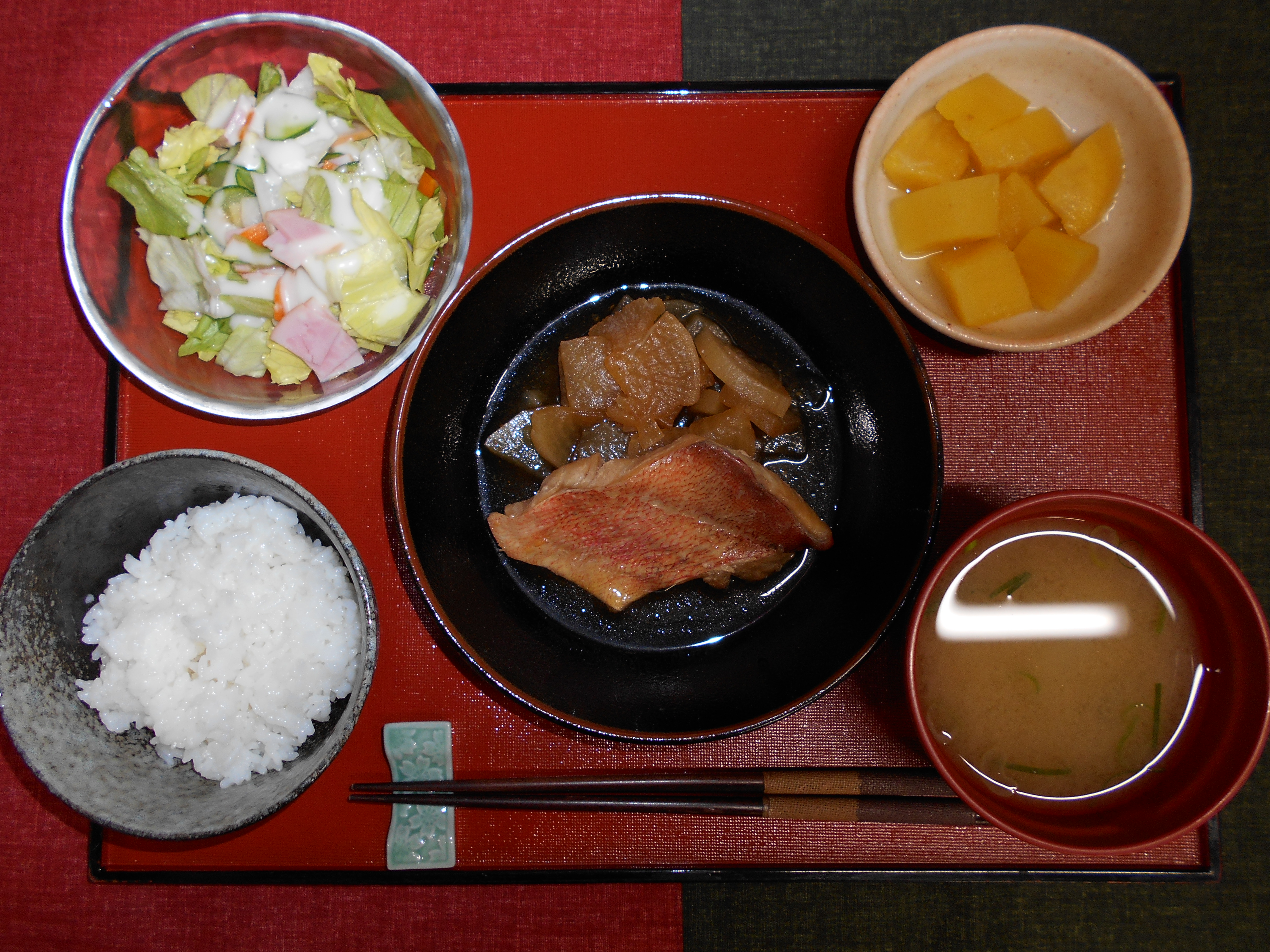 くみのき苑本部　赤魚の煮付