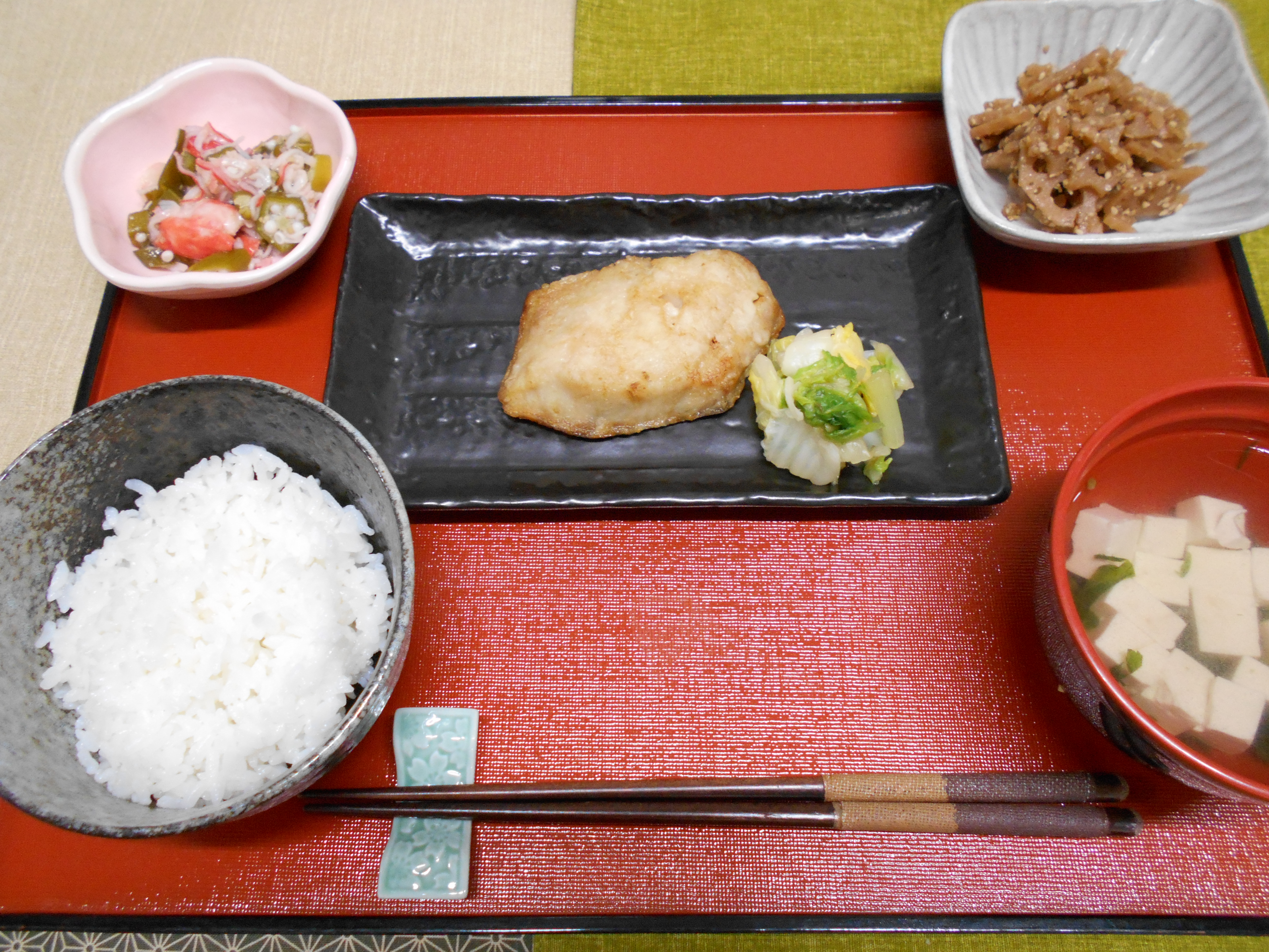 くみのき苑本部　とろほっけのレモンバター醬油