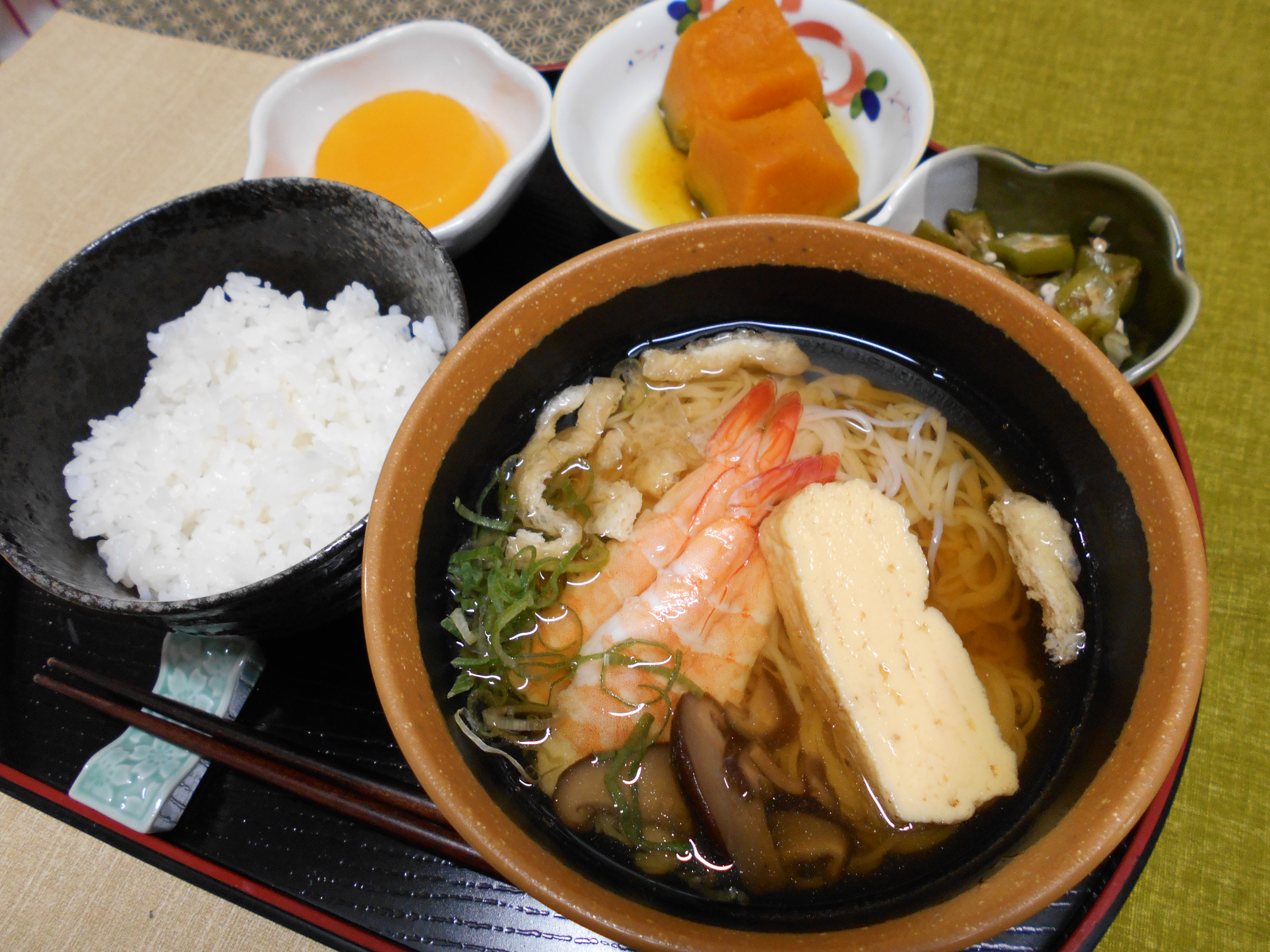 くみのき苑本部　煮麺