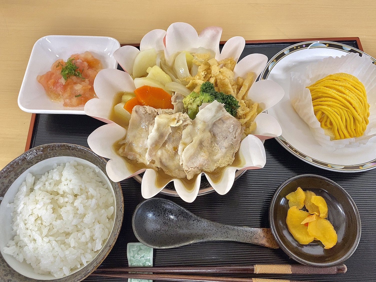 くみのき苑ゆらら　カレー鍋